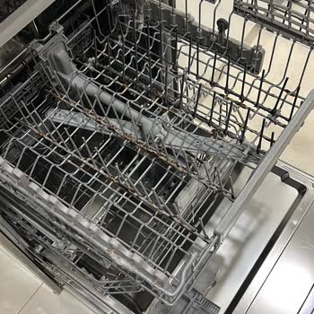 Arçelik 6381 Bulaşık Makinesi Sepette Paslanma