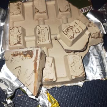 Ülker Sütlü Çikolata Renk Ve Koku Bozukluğu