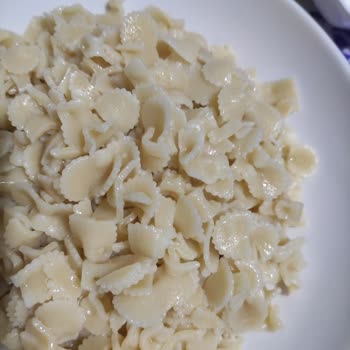 Bizim Toptan Satış Mağazaları Makarna Taklidi Yapan Bizim Makarna