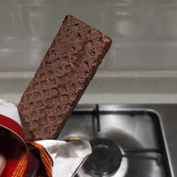 Ülker Bozuk Ve Deforme Olmuş Ürün