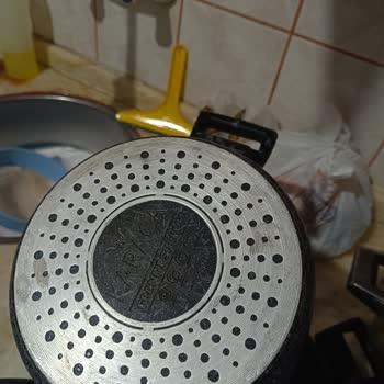 Karaca Züccaciye Döküm Granit Tencere Seti Kalitesi