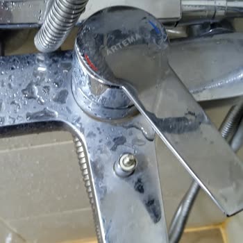 Artema Bataryada Kalite Unsuru Olmayan Plastik Buton