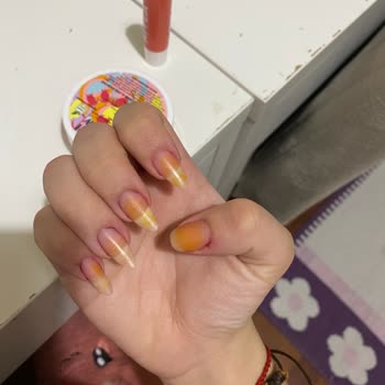 Flormar Ojesi Tırnağımı Sararttı