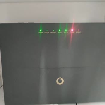 Vodafone İnternet Arızalı Ve Hiçbir Şekilde Hizmet Alamıyorum.