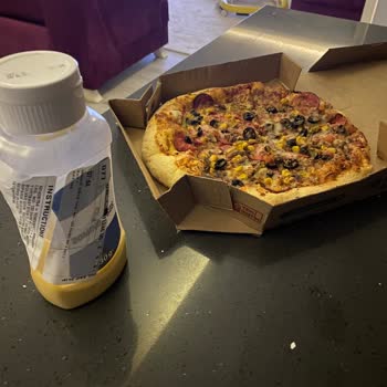 Domino's Pizza Yanlış Ürün Üzerine Gönderilen Saçmalık