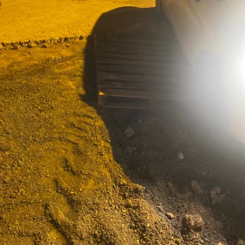 Üsküdar Belediyesi Yol Çalışmasından Araçlar Zarar Görüyor