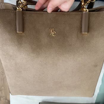 Tamer Tanca'nın Gönderdiği 5 Üründen 4'ü Hasarlı Geldi.