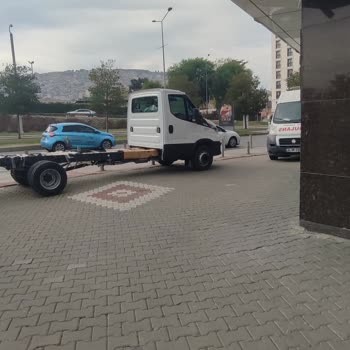 Özel Su Hospital (İzmir) Şu Hastanesi Otopark Ve Personel Sıkıntısı