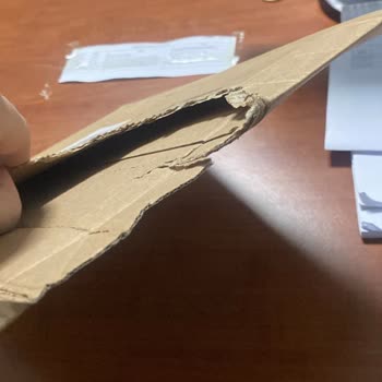 Amazon Boş Kargo Geldi Yardımcı Olmadılar