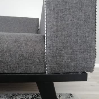 Vivense Koltuklarım Da Renk Değişimi, Çökme Ve Orta Kısımlarında Ayrılma Var