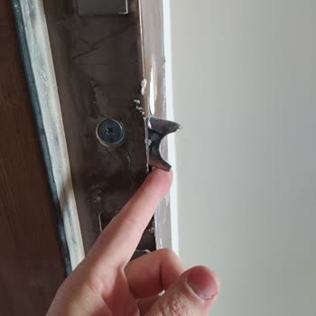 TOKİ İmalat Kaynaklı Evin Eksiklerini Yapmıyor