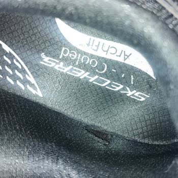 Skechers Ayakkabının Ayı Dolmadan Deforme Olması Ve Çözümsüzlük