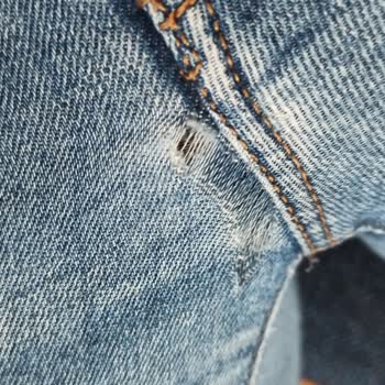 Mavi Parçalanan Mavi Jeans