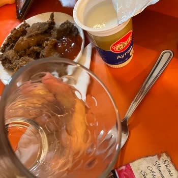 Ciğerci Bahri Çalışanlar Dikkatsiz Ve Mekan Pis