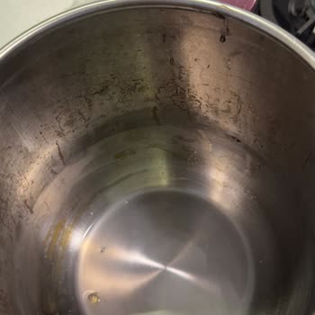 BİM Berlin Düdüklü Tencere Seti Tamamen Pas Tuttu