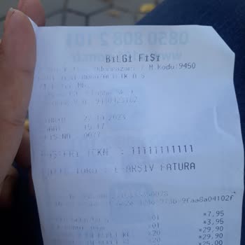 A101 Kasiyer Terbiyesizliği Ve Dövmekle Tehdit Etmesi