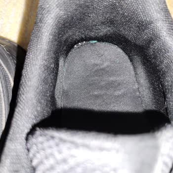 Deichmann Ayakkabı Topuk Kısmındaki Parça Sorunu