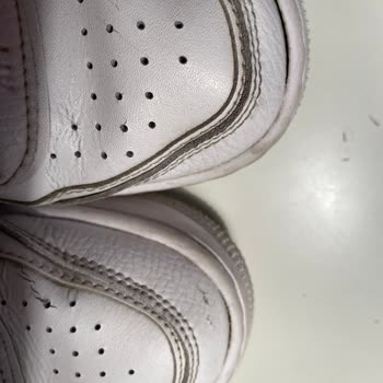 Sneaks Up'tan Aldığım Nike Ayakkabı Hasarı