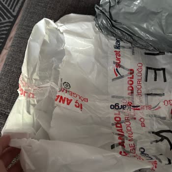 Sürat Kargo'da İçi Açılıp Kaybolan Ürün