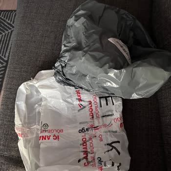 Sürat Kargo'da İçi Açılıp Kaybolan Ürün