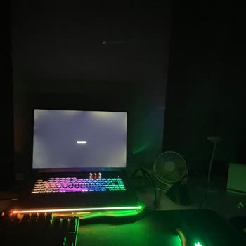 Asus Bilgisayar Rog Strix G16 Ips Fazla Işık Sızması