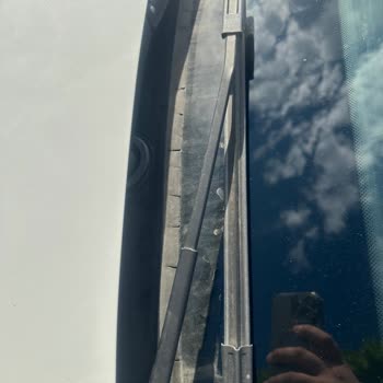 Renault'un Kalitesiz Malzeme İşçiliğinin Telafi Etmesini Rica Ederim