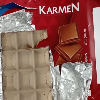 Şok Marketler Karmen Çikolata Bozuk Çıktı