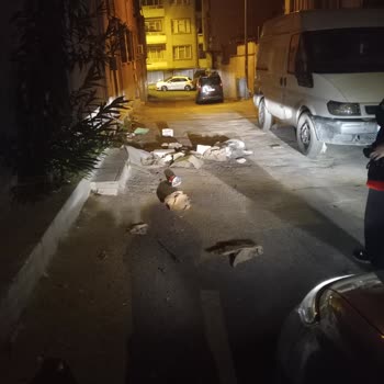 Bursa Yıldırım Belediyesi Çöp Ve Moloz Atıkları