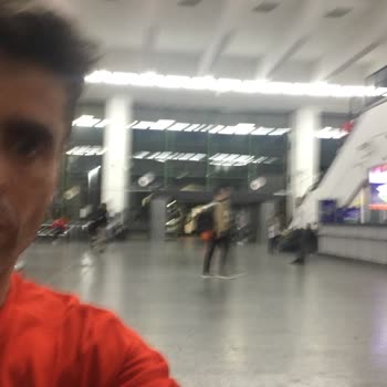 Van Kalesi Turizm Sorumsuzca Ve Afaki Belirsiz Zamanlı Rötarlı Kalkış Yapan Firma