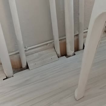 Mercan Laminat İşini Düzgün Yapmadı