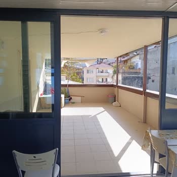 Egepen Deceuninck Eksik İşlik Yaptığı İçin Kapı Yerinden Çıktı