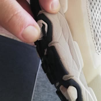 Boyner 3-4 Kez Giyilen Kusurlu Çıkan Ürününe Sahip Çıkmıyor,