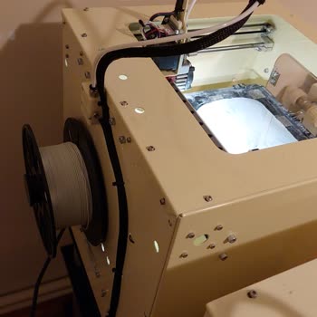 Microzey.com Microzey Kalitesiz Filament Üreticisi Param Boşa Gitti