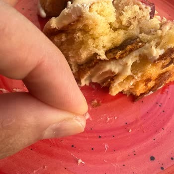 Pelit Ataşehir Pasta Ayıbı