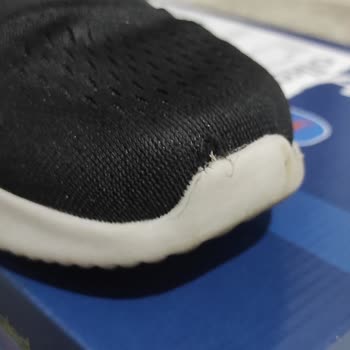 Skechers İlk Giyişte Önden Açıldı, Eskisi Gibi Değil!