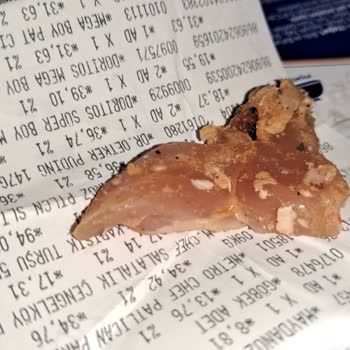 Metro Grossmarket Pişmiş Tavuk Paketinde Ki Çig Ürün