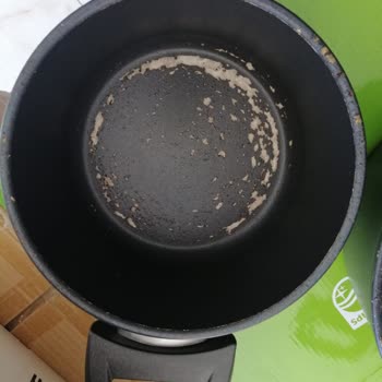 Karaca Züccaciye Karaca Bio Diamond Granit Tencere Seti Şikayeti