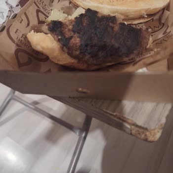 Ercan Burger Bir Sipariş Bu Kadar Kötü Olabilir