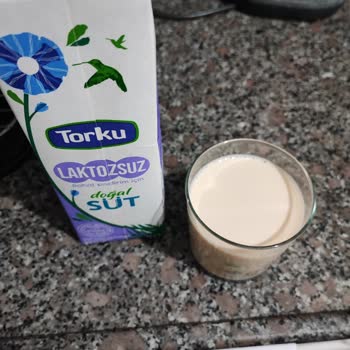 Torku Laktozsuz Sütün Rengi Kahverengi Çıktı