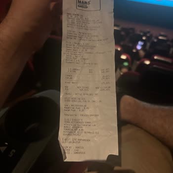 Marmara Park Paribu Cineverse Salonları Kokuyor Ve Havasız