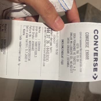 Converse 3 Ayda Yırtılan Ayakkabı