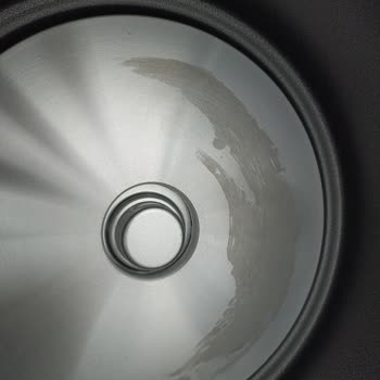 Philips Buharlı Pişiricimin İç Kısmında Leke Oluştu