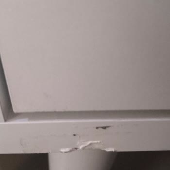 Taşpınar Alışveriş Merkezleri Taşpınar Vestiyer Dolap Kırık