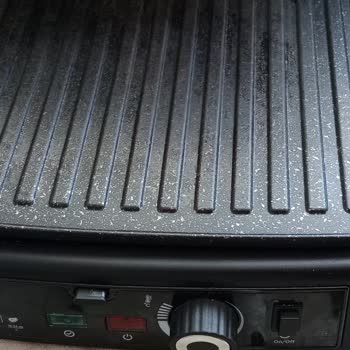 Stilevs Tost Makinesi Çatlaması