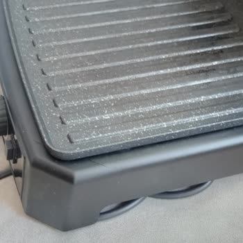 Stilevs Tost Makinesi Çatlaması