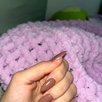 Savio 1 Güzellik Merkezi Protez Tırnak Ve Müşteriye Karşı Alınan Tavır