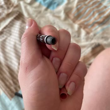 Gratis Emily 211 Dudak Kalemi