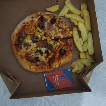 Domino's'tan Avucumun İçi Kadar Pizza Geldi