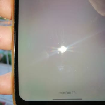 Samsung A04s Cihazımda Kendiliğinden Oluşan Ölü Pikseller