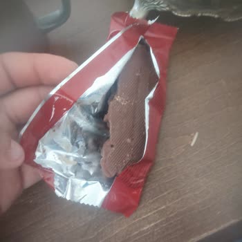 Eti Gıda Çanga Bozuk Kurtlu Cıktı